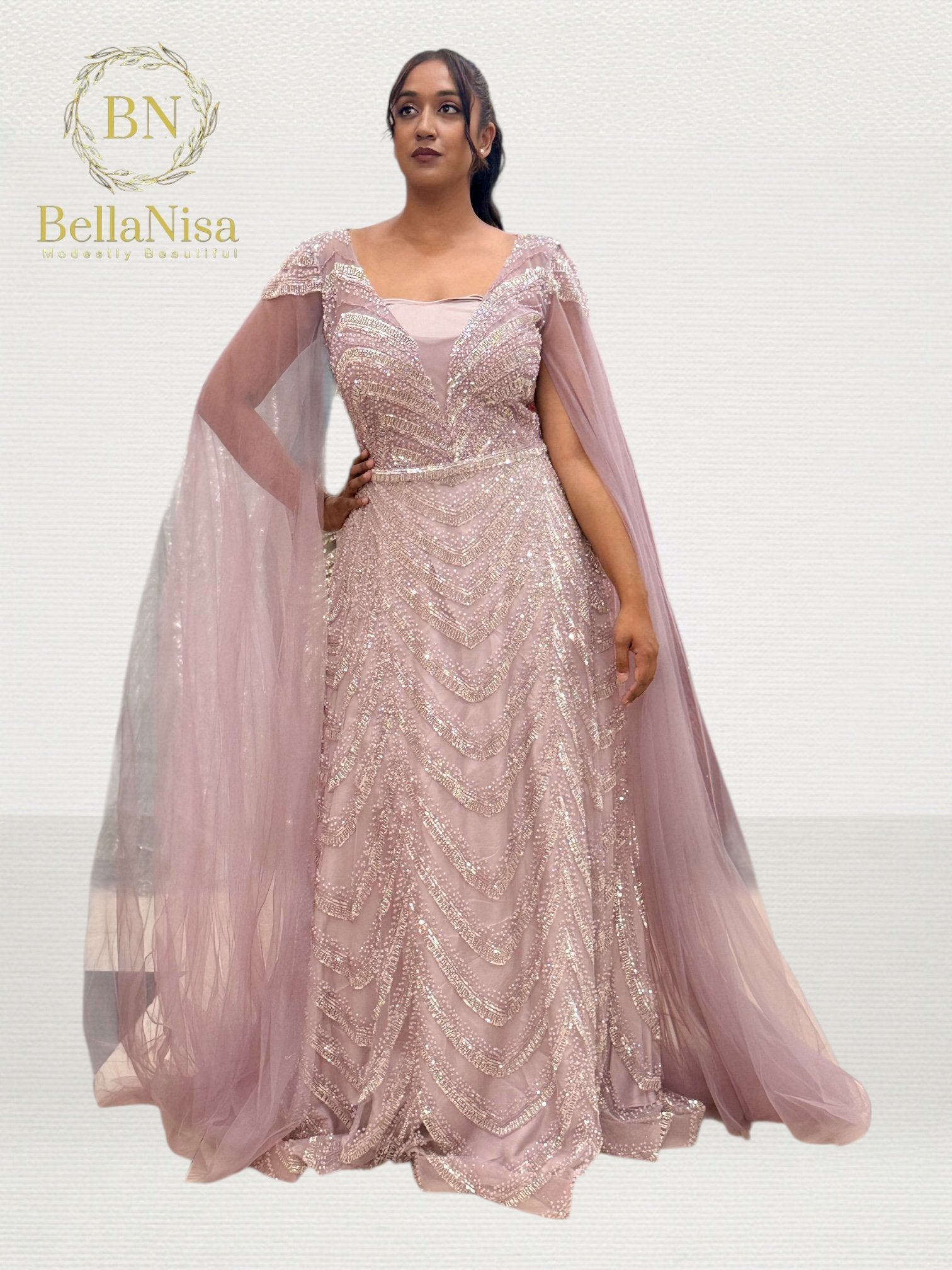 Jeyan Gown