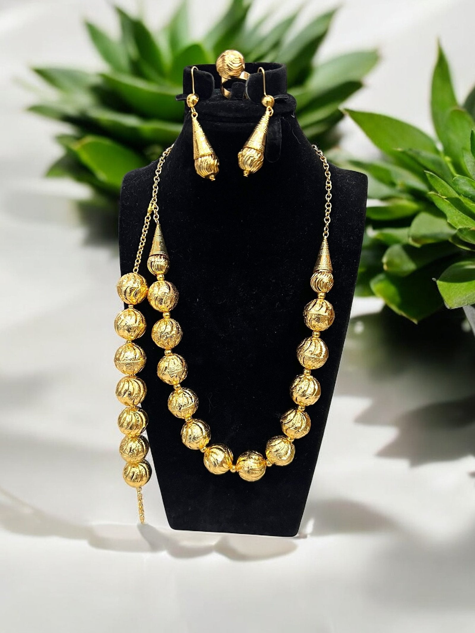 Gold Kitty Set 