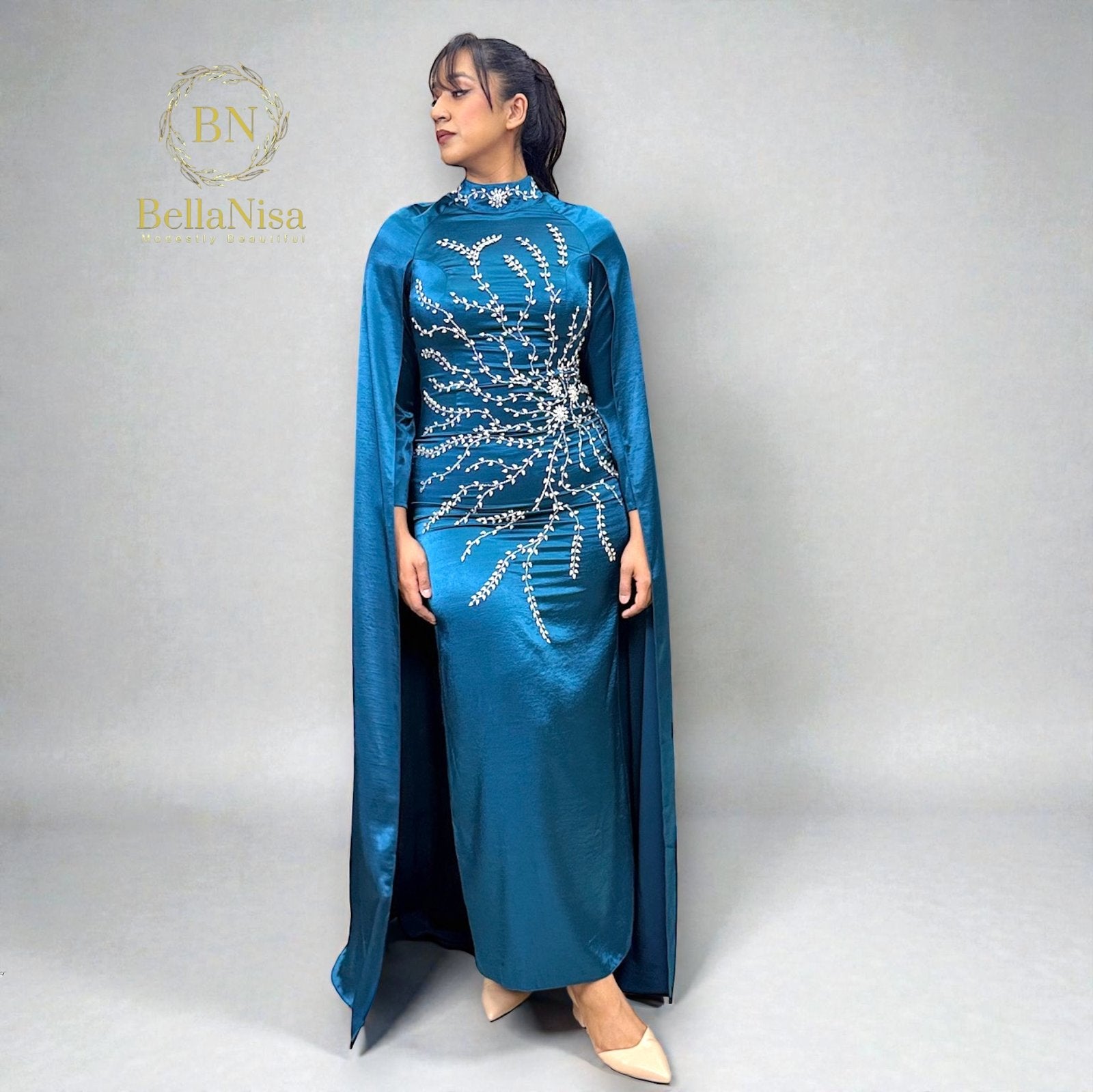 Ari Cape Dress Majestic