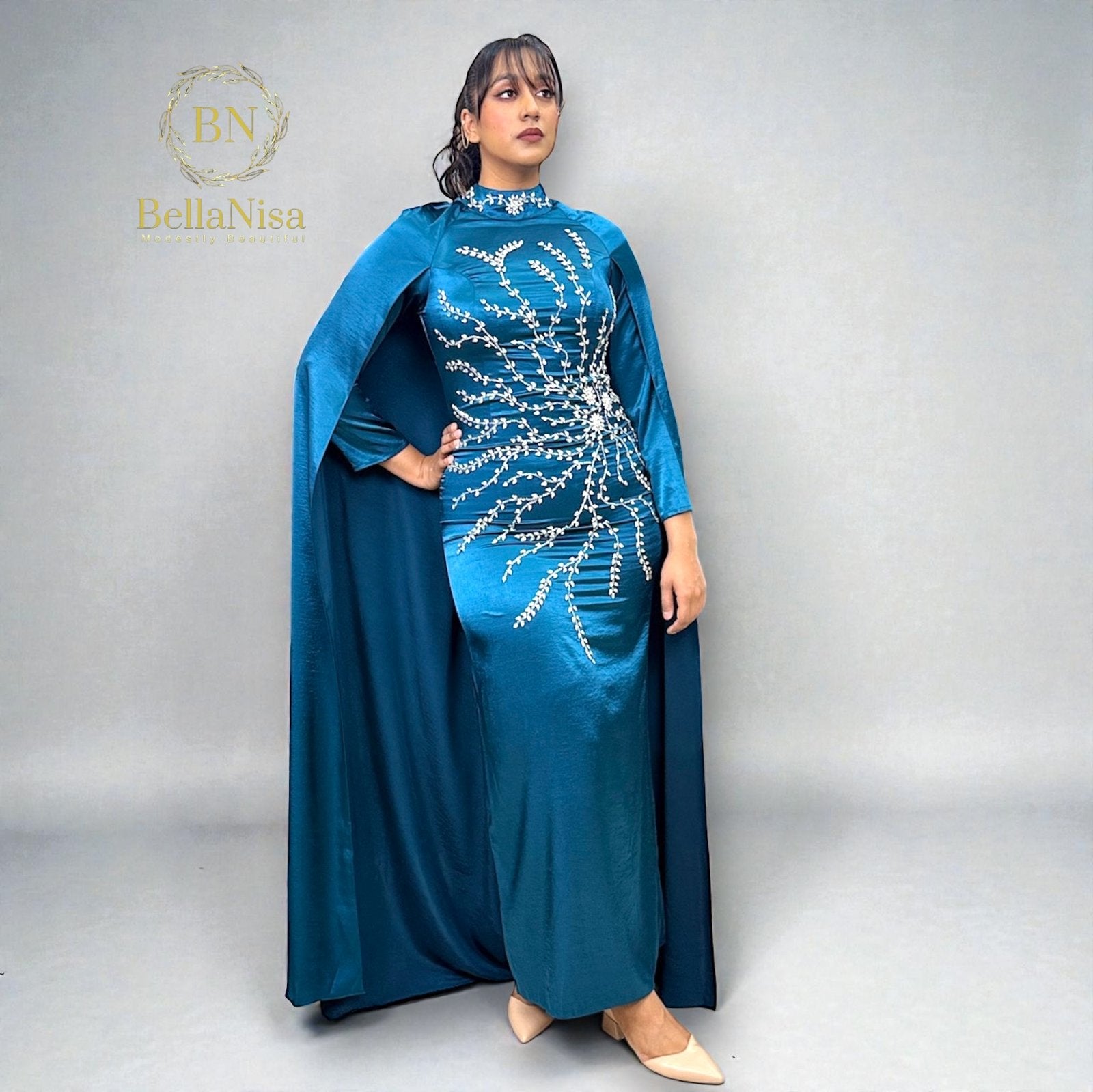 Ari Cape Dress Majestic